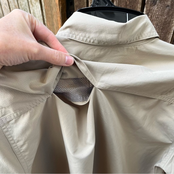 Eddie Bauer Men’s Guide Long Sleeve Rip Stop Button Down Shirt NWT In Beige Sz M - Picture 10 of 16